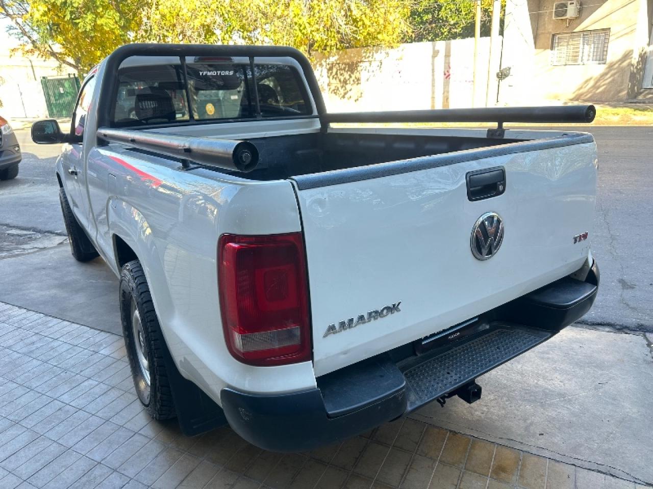 Foto de VOLKSWAGEN AMAROK Starline 4x2 S/C 2014, color blanco, en San Juan
