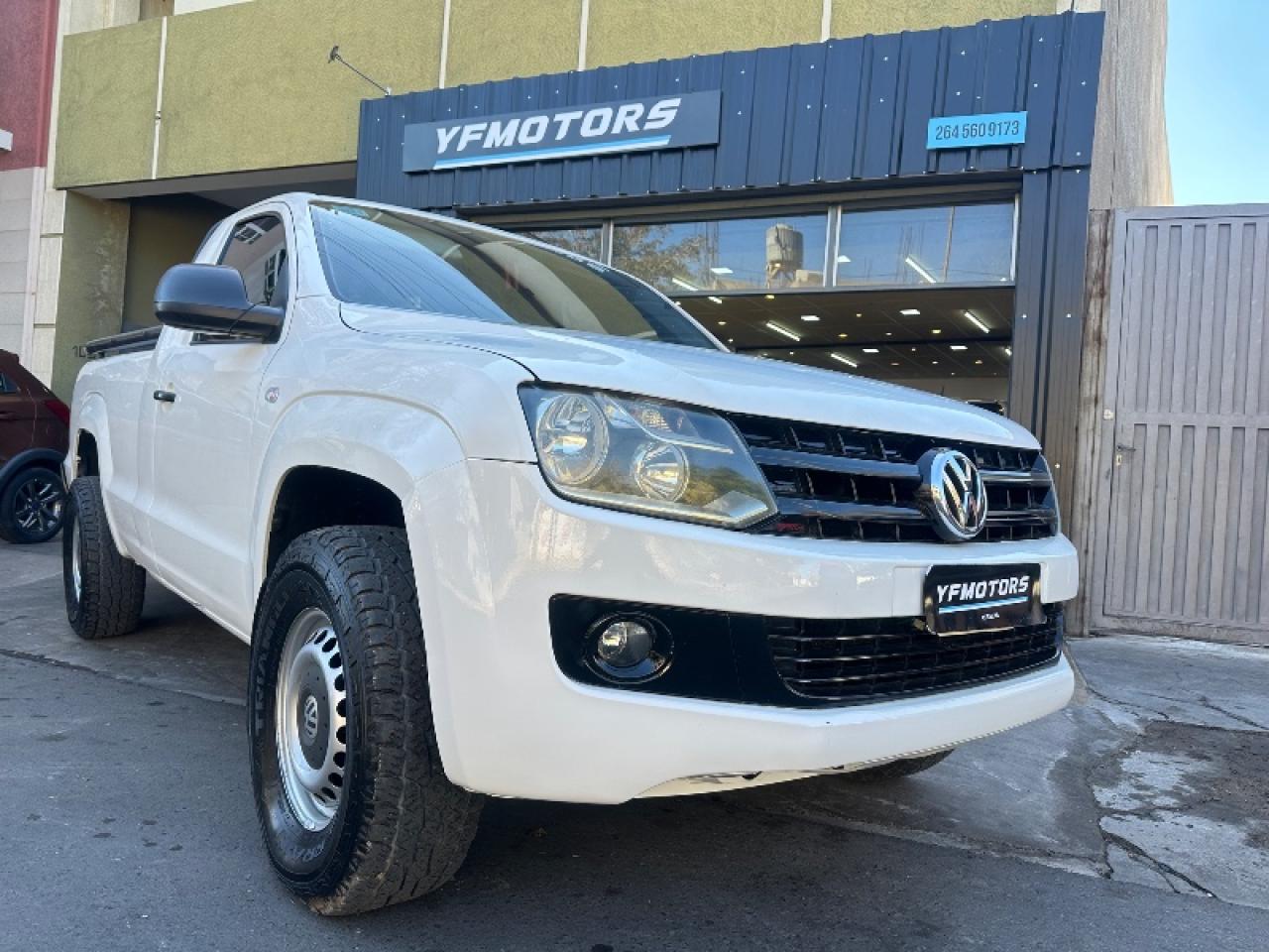 Foto de VOLKSWAGEN AMAROK Starline 4x2 S/C 2014, color blanco, en San Juan