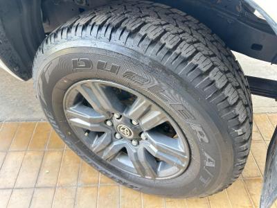 Miniatura de TOYOTA HILUX SR mt 4x4