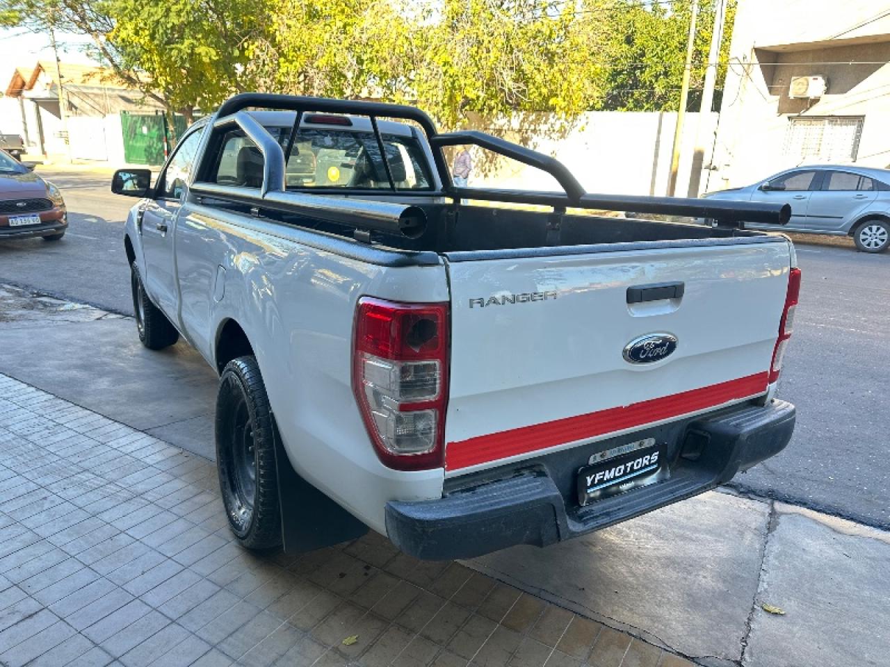Foto de FORD RANGER Xl safety s/c 4x2 2014, color blanco, en San Juan