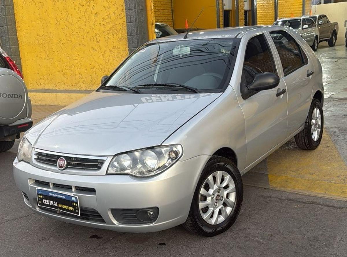 Foto de FIAT PALIO FIRE 1.4 2015, color plata, en San Juan
