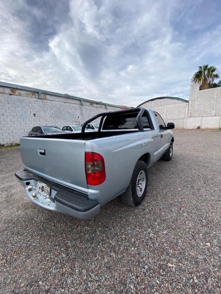 Foto de CHEVROLET PICK-UP SC 2.8 4x2 2007, color sin color especificado, en San Juan
