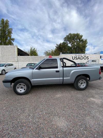 Foto de CHEVROLET PICK-UP SC 2.8 4x2 2007, color sin color especificado, en San Juan
