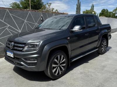 Foto de VOLKSWAGEN AMAROK EXTREME V6 2024, color gris, en San Juan