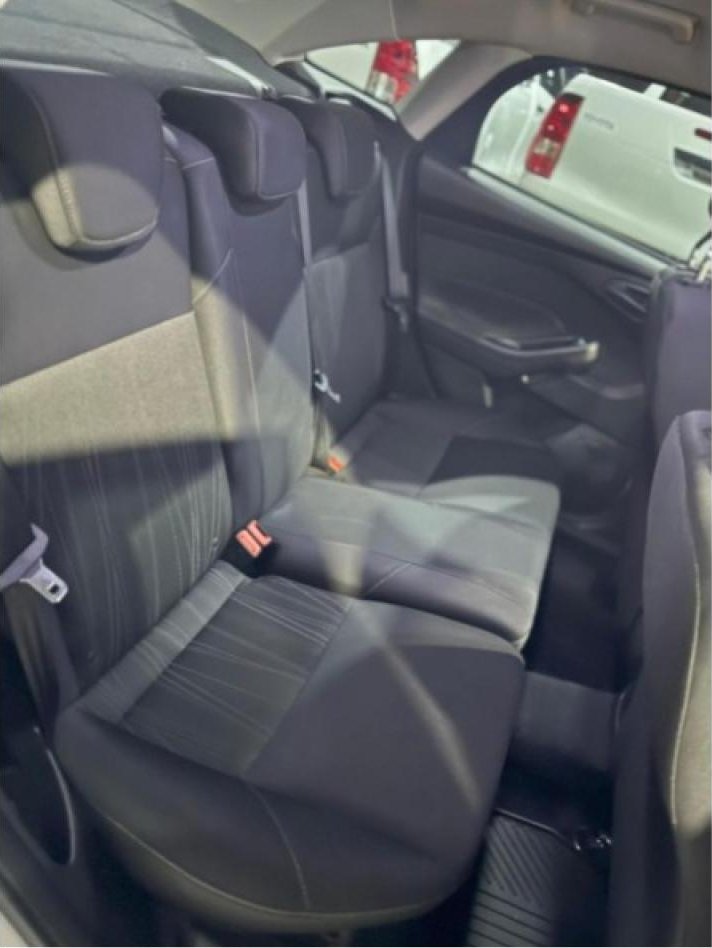 Foto de FORD FOCUS 1.6 nafta full 2017, color sin color especificado, en San Juan