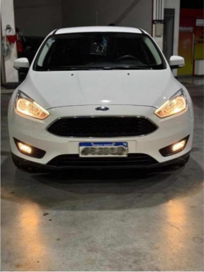 Miniatura de FORD FOCUS 1.6 nafta full