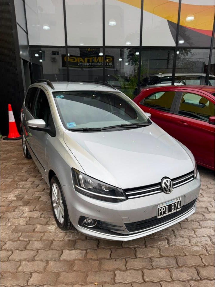 Foto de VOLKSWAGEN SURAN 1.6 Higland MT 2016, color sin color especificado, en San Juan