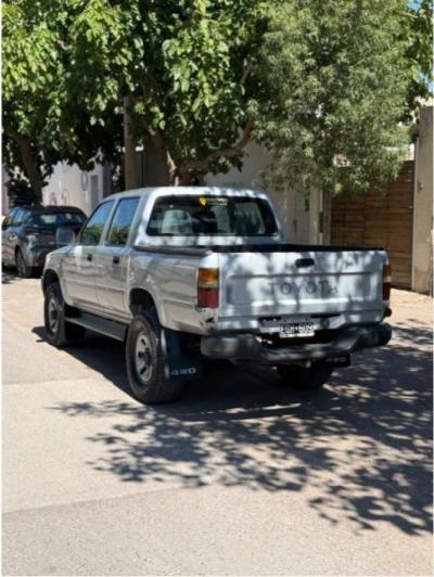 Miniatura de TOYOTA HILUX Dx 4X4