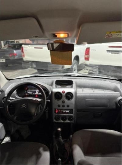 Miniatura de CITROEN BERLINGO FURGON