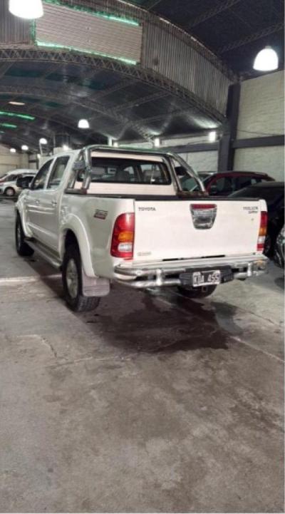 Miniatura de TOYOTA HILUX Srv