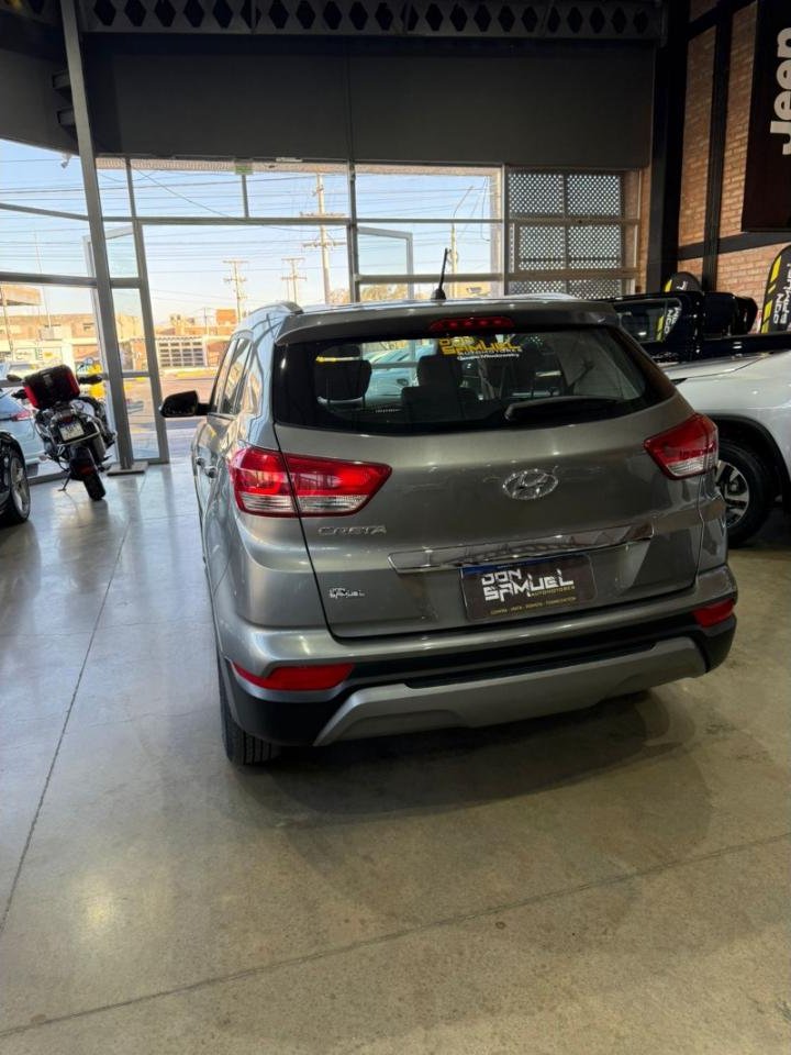 Foto de HYUNDAI CRETA Creta Style Modelo 2023, color sin color especificado, en San Juan