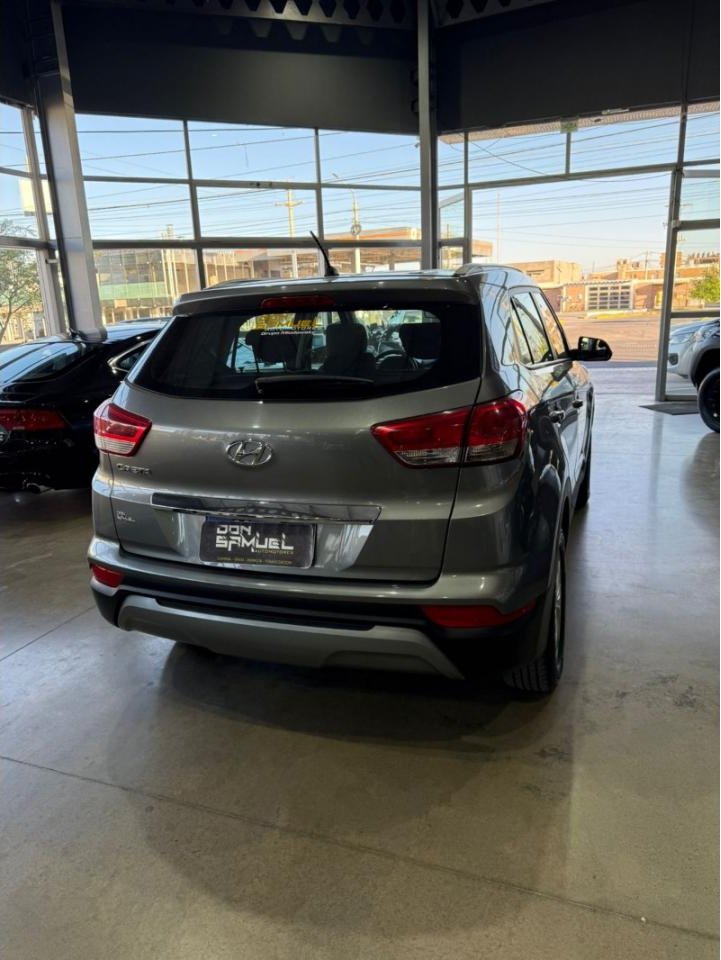 Foto de HYUNDAI CRETA Creta Style Modelo 2023, color sin color especificado, en San Juan