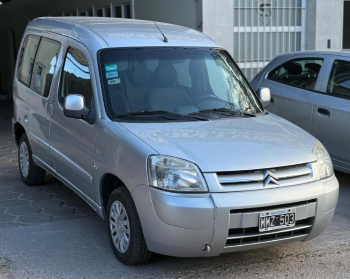 Foto de CITROEN BERLINGO Multispace 2014, color sin color especificado, en San Juan