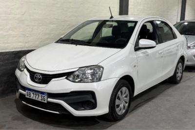 Foto de TOYOTA ETIOS Xls 2017, color sin color especificado, en San Juan