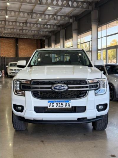 Foto de FORD RANGER Ranger 2,0 Tdi Dc 4x2 Xls 6 Mt 2024, color sin color especificado, en San Juan