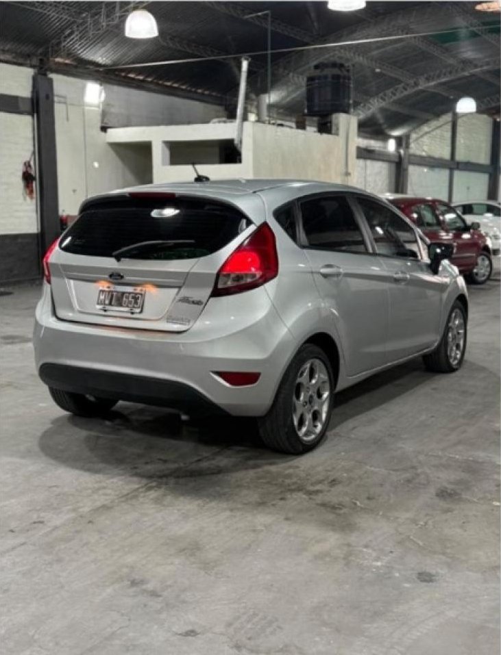 Foto de FORD FIESTA Fiesta Kinetic Titanium 2013, color sin color especificado, en San Juan