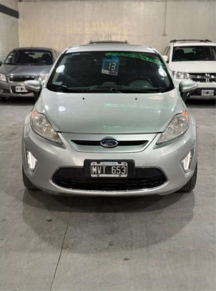 Foto de FORD FIESTA Fiesta Kinetic Titanium 2013, color sin color especificado, en San Juan