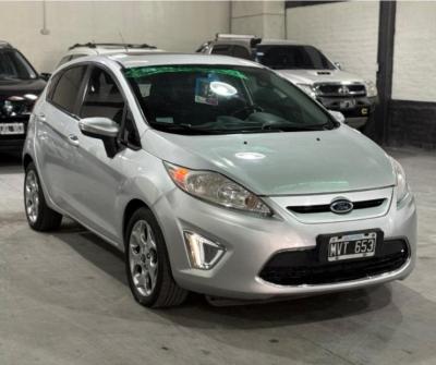 Foto de FORD FIESTA Fiesta Kinetic Titanium 2013, color sin color especificado, en San Juan