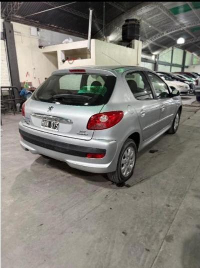 Miniatura de PEUGEOT 207 Compact Allure