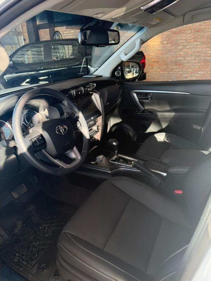 Foto de TOYOTA SW4 SRX 2026, color sin color especificado, en San Juan