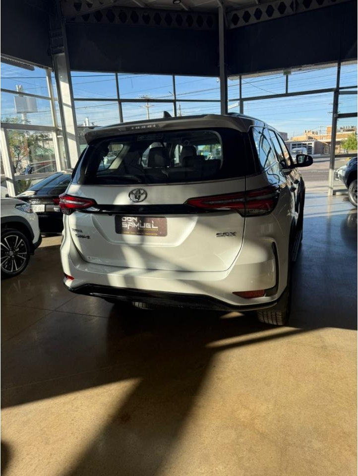 Foto de TOYOTA SW4 SRX 2026, color sin color especificado, en San Juan