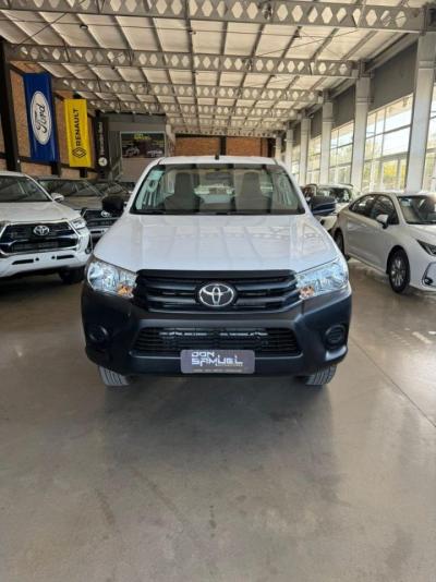 Foto de TOYOTA HILUX Hilux 4x4 Cc Dx 2,4 Tdi 6 2026, color sin color especificado, en San Juan
