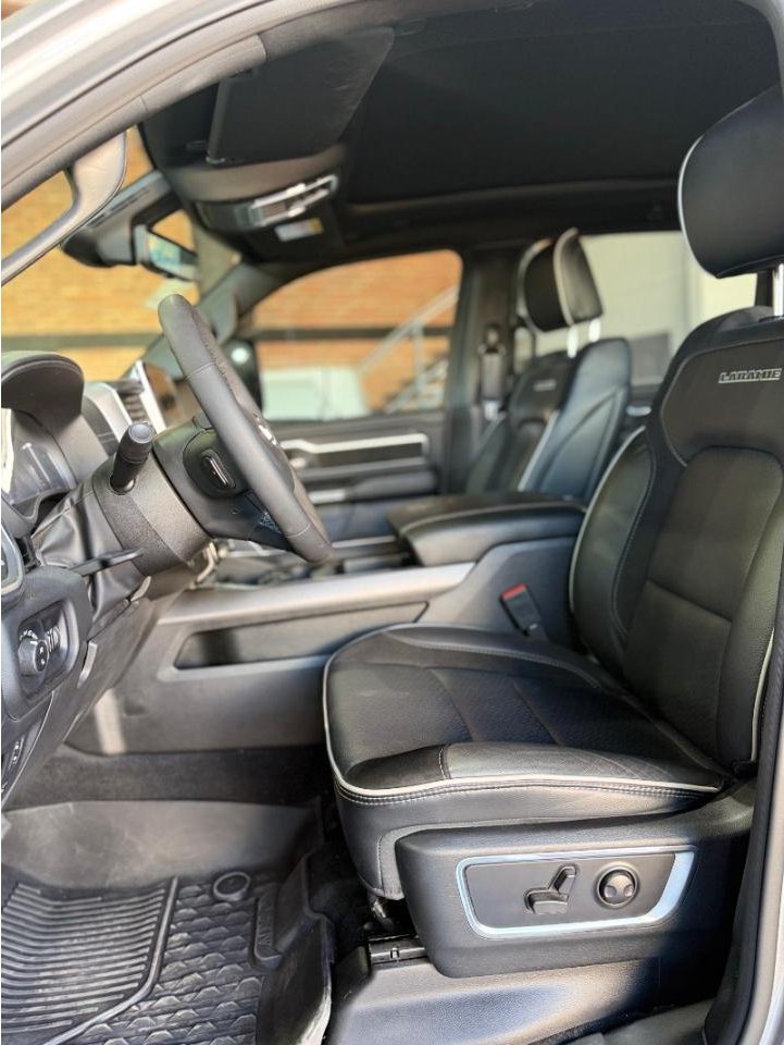 Foto de CHRYSLER / DODGE RAM 1500 Laramie 3,0l At8 4x4 2025, color sin color especificado, en San Juan