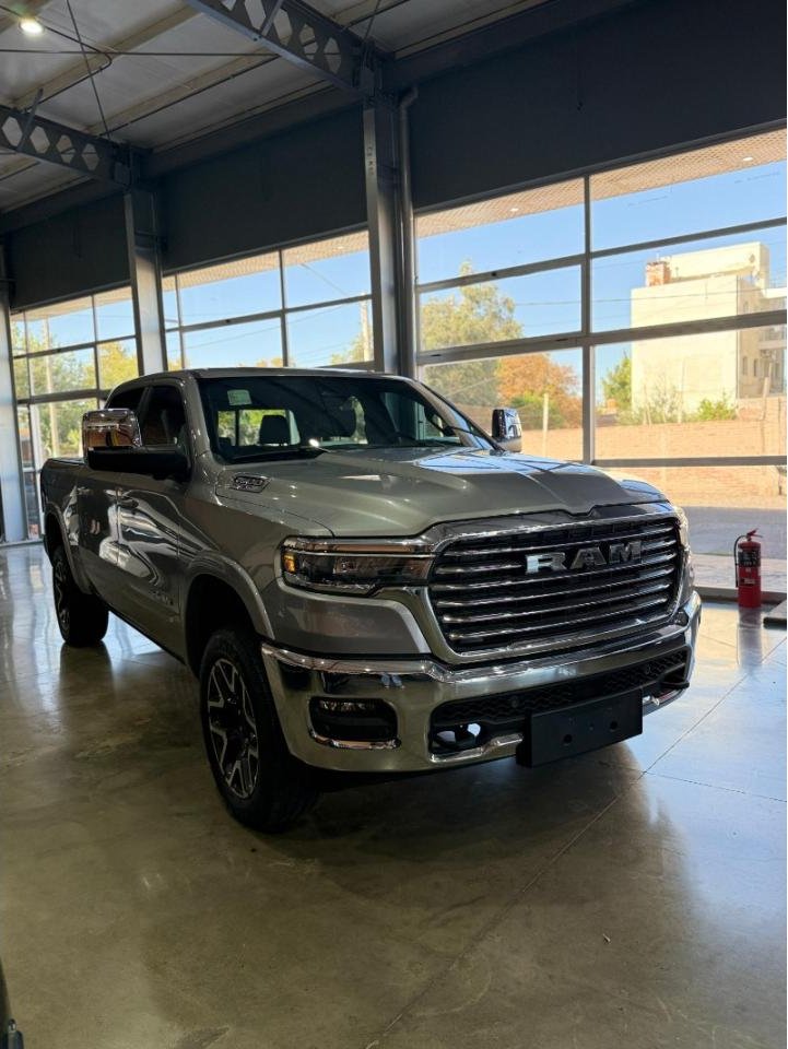 Foto de CHRYSLER / DODGE RAM 1500 Laramie 3,0l At8 4x4 2025, color sin color especificado, en San Juan