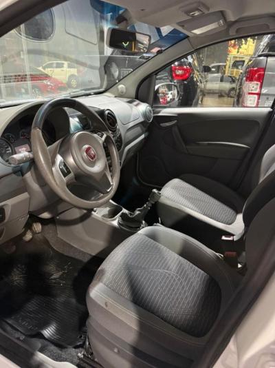 Miniatura de FIAT PALIO Attractive