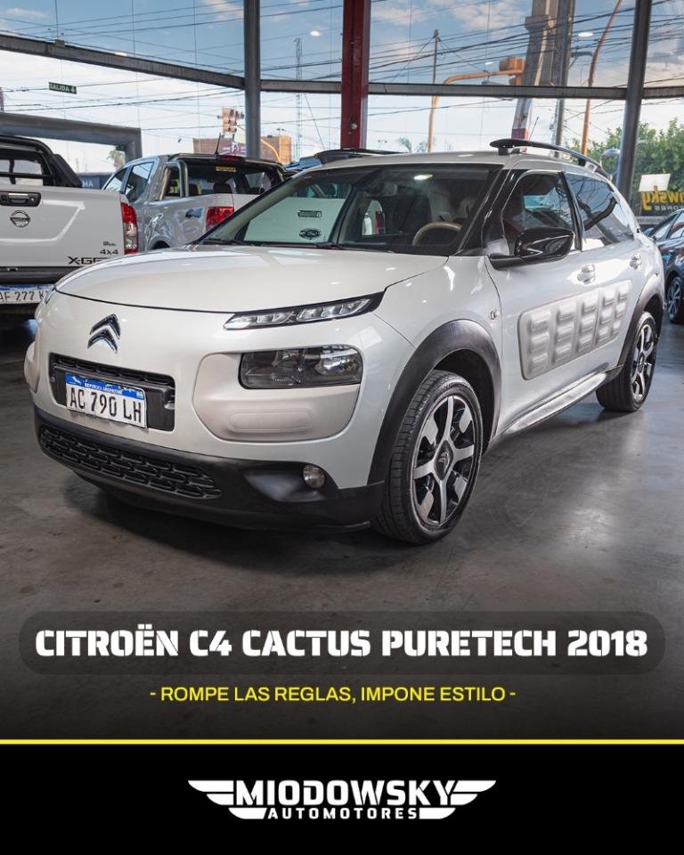 Foto de CITROEN C 4 Pure tech shine at6 2018, color sin color especificado, en San Juan