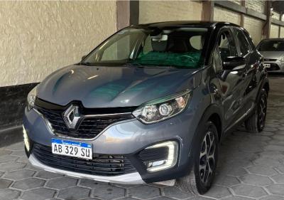 Foto de RENAULT CAPTUR Intens 2017, color sin color especificado, en San Juan
