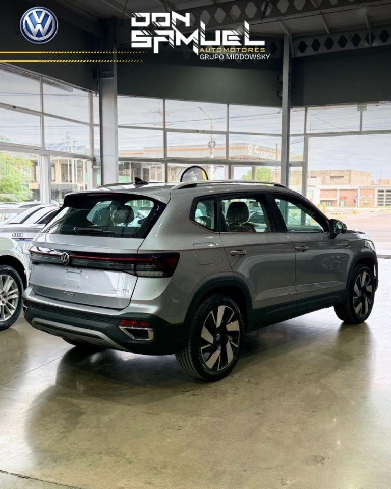 Foto de VOLKSWAGEN TAOS Highline 2026, color sin color especificado, en San Juan