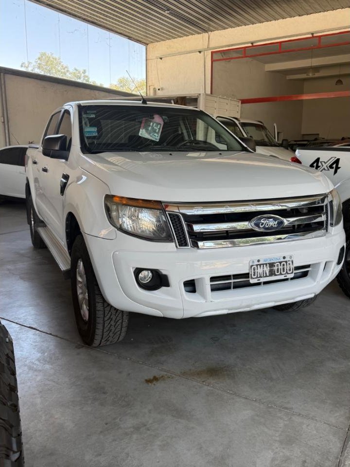 Foto de FORD RANGER Xls 4X2 2014, color sin color especificado, en San Juan