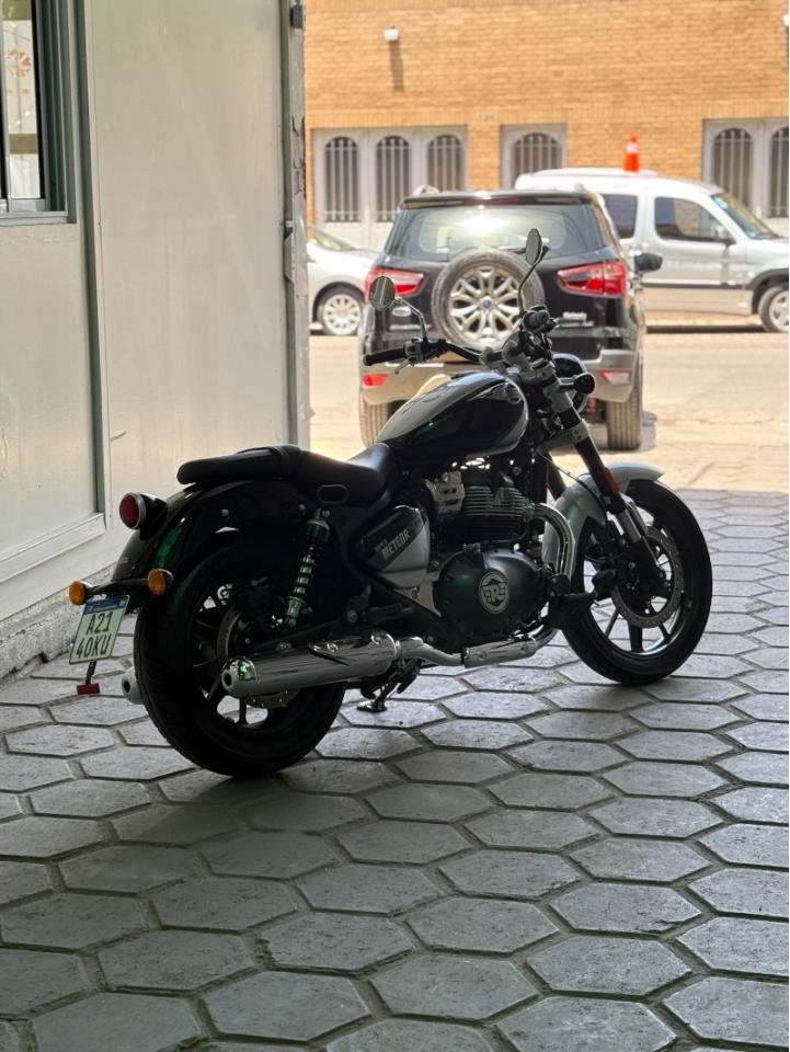 Foto de ROYAL ENFIELD METEOR 650 2024, color sin color especificado, en San Juan
