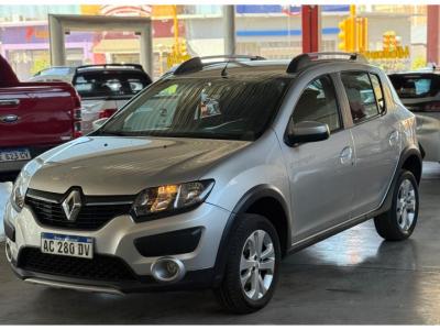 Foto de RENAULT SANDERO Stepway 2018, color sin color especificado, en San Juan