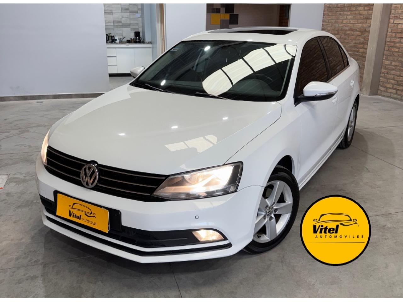 Foto de VOLKSWAGEN VENTO 1.4 at DSG highline 2017, color sin color especificado, en San Juan
