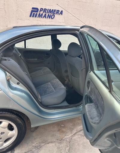 Miniatura de RENAULT MEGANE RXE TRIC 2.0