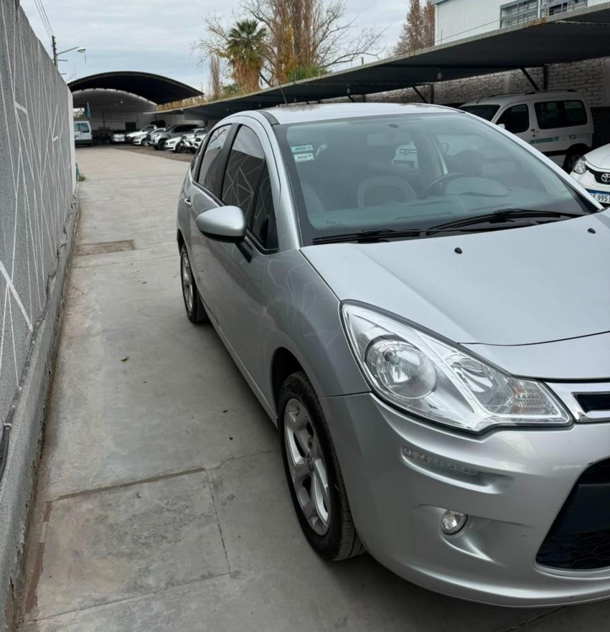 Foto de CITROEN C 3 feel bt 1.6 2021, color gris, en San Juan