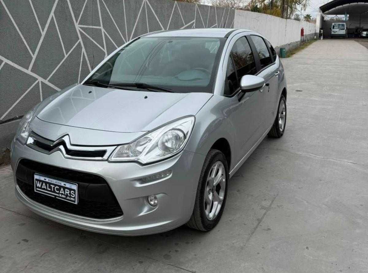 Foto de CITROEN C 3 feel bt 1.6 2021, color gris, en San Juan