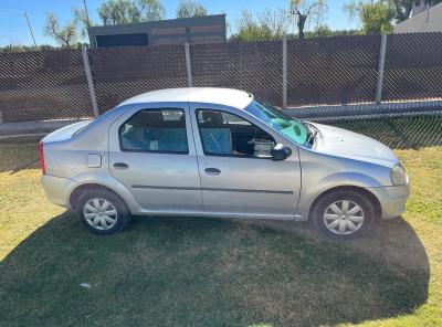 Miniatura de RENAULT LOGAN Pack I