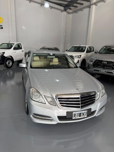 Miniatura de MERCEDES BENZ E E250 CGI BLUE EFFICIENCY