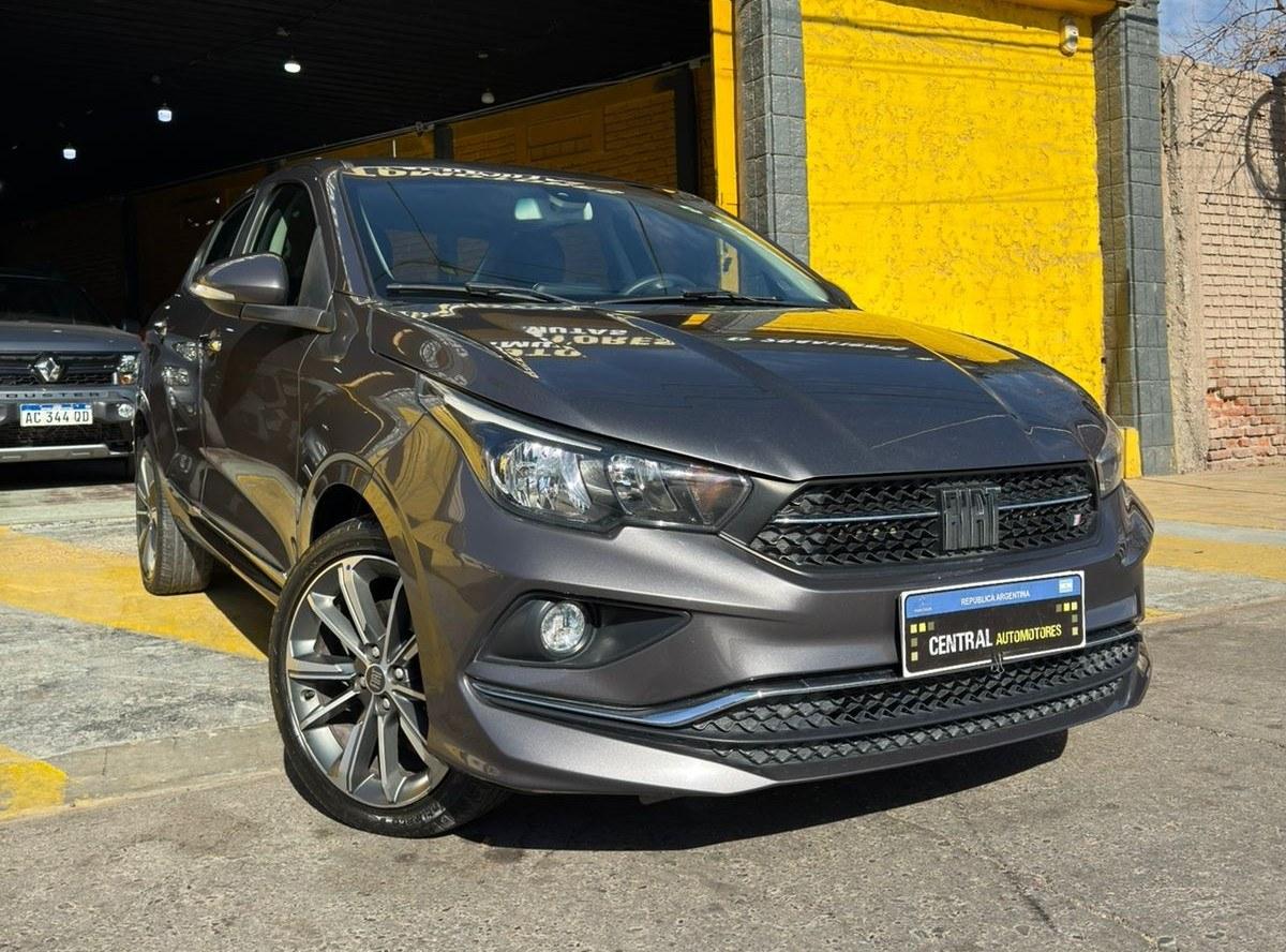 Foto de FIAT ARGO PRECISION 2021, color gris, en San Juan