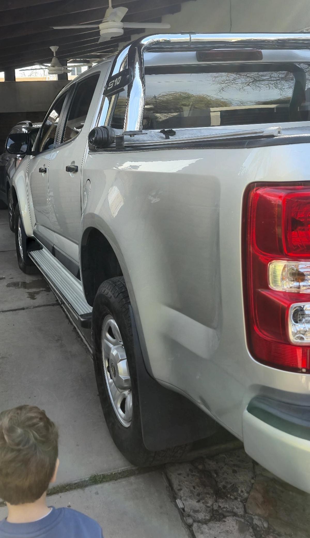 Foto de CHEVROLET PICK-UP S10 LS 4x2 2016, color gris, en San Juan