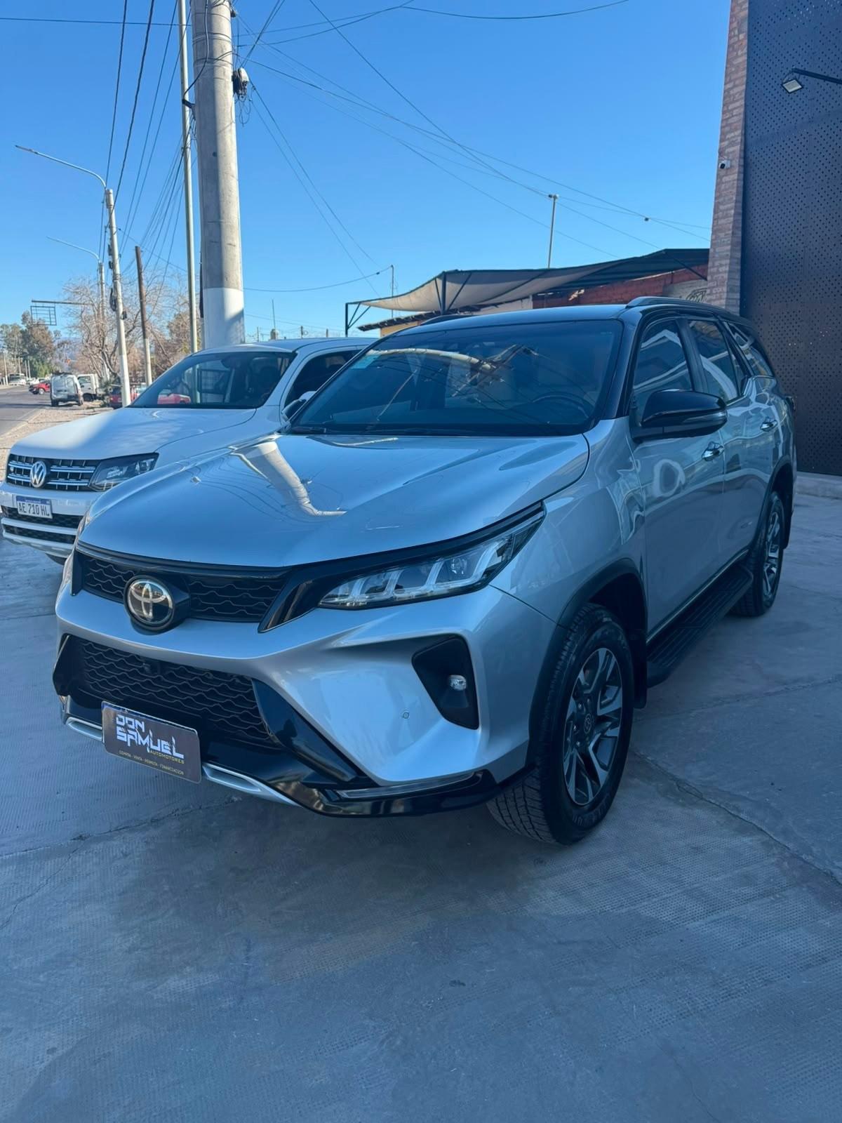 Foto de TOYOTA SW4 DIAMOND 2023, color sin color especificado, en San Juan