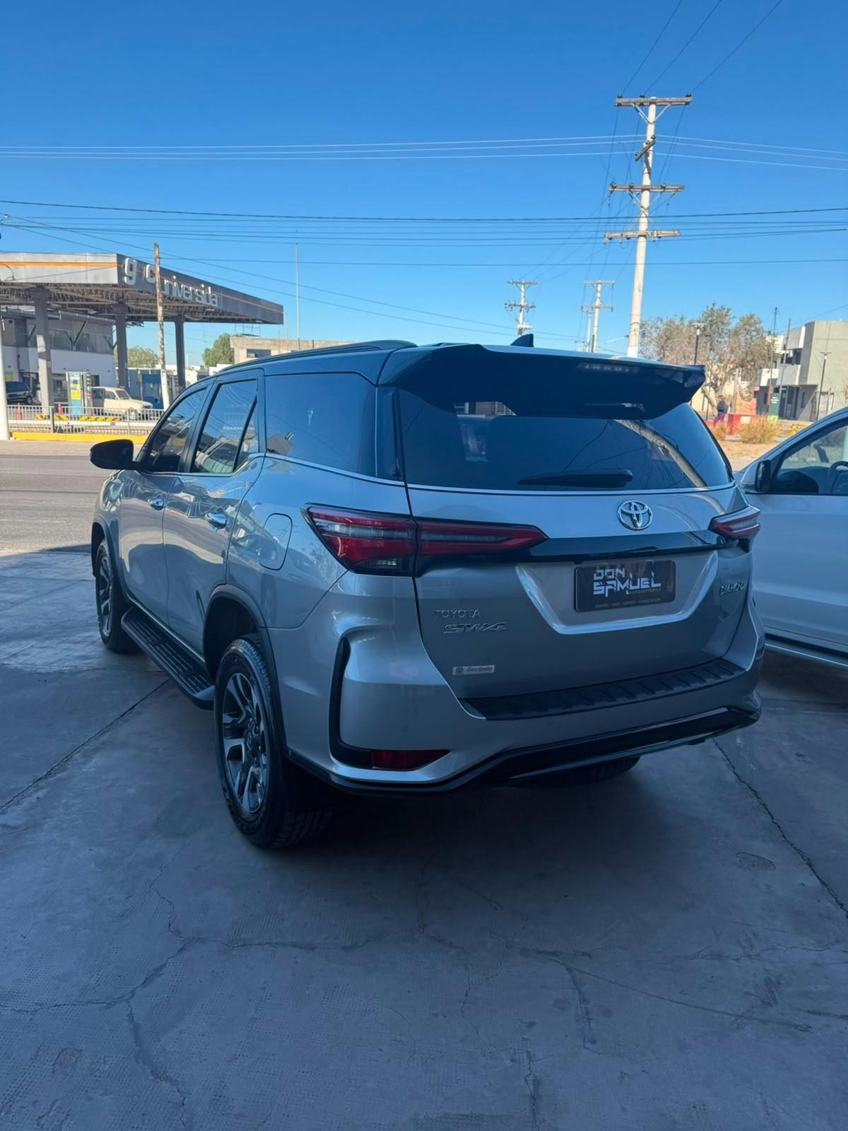 Foto de TOYOTA SW4 DIAMOND 2023, color sin color especificado, en San Juan