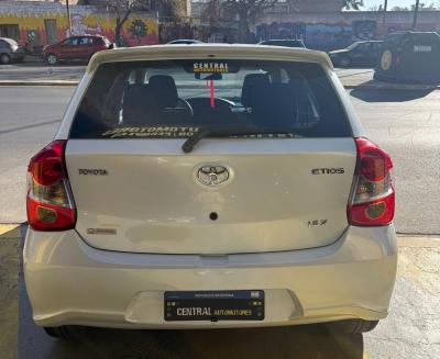 Miniatura de TOYOTA ETIOS x 1.5