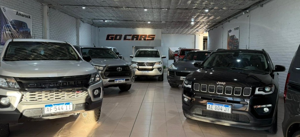 Imagen de portada de Go Cars